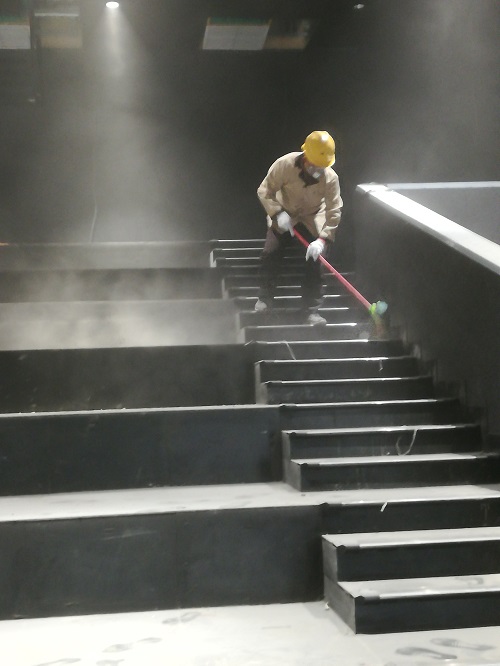 深圳樓宇保潔,外墻清洗,室內(nèi)保潔,外墻清洗公司-深圳市隆興潔環(huán)?？萍加邢薰? title=